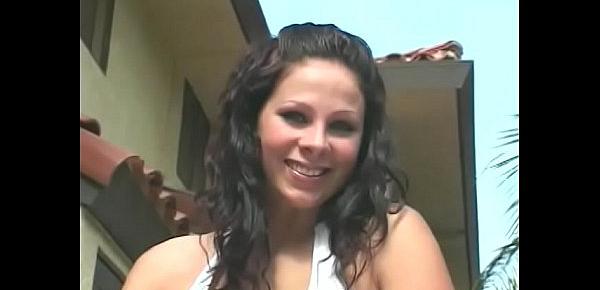  Stunning brunette bombshell Gianna Michaels is not against to play with her pussy one summer day near the pool